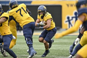 Color Splash: Greene, White pop during Gold-Blue game